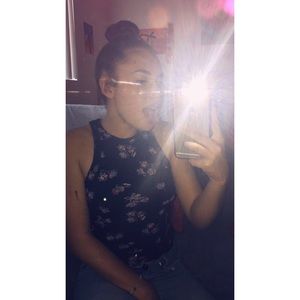 Meet your Posher, Alejandra